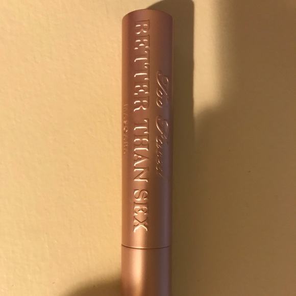 Too faced mascara - Picture 1 of 2